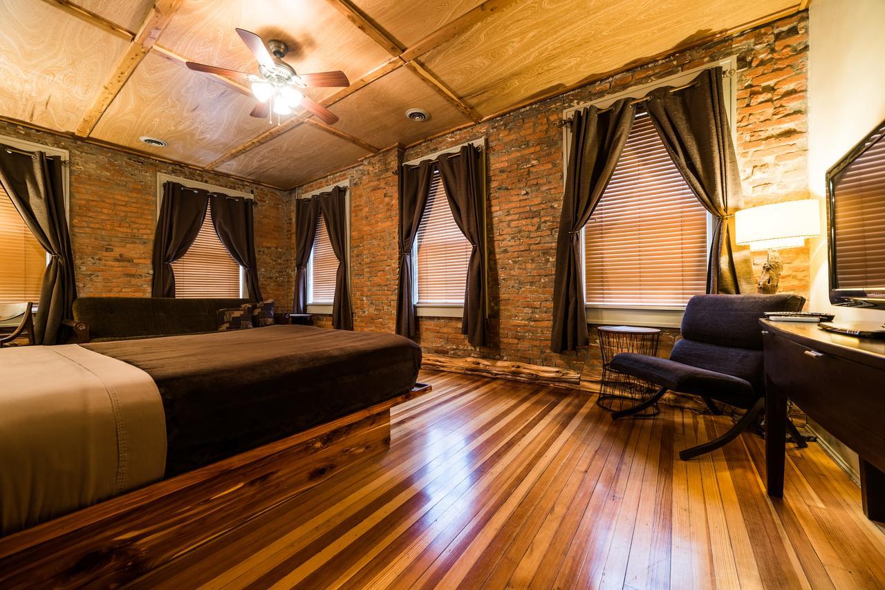 The Walnut Street Inn Bloomington Ngoại thất bức ảnh