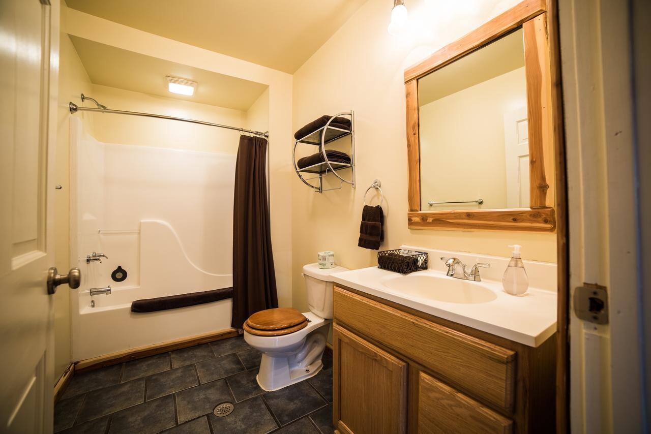 The Walnut Street Inn Bloomington Ngoại thất bức ảnh