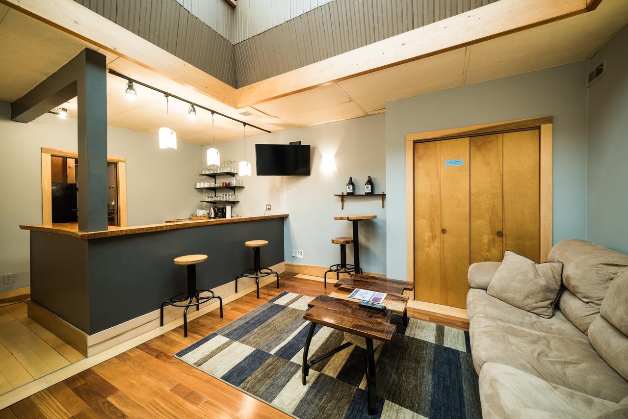 The Walnut Street Inn Bloomington Ngoại thất bức ảnh