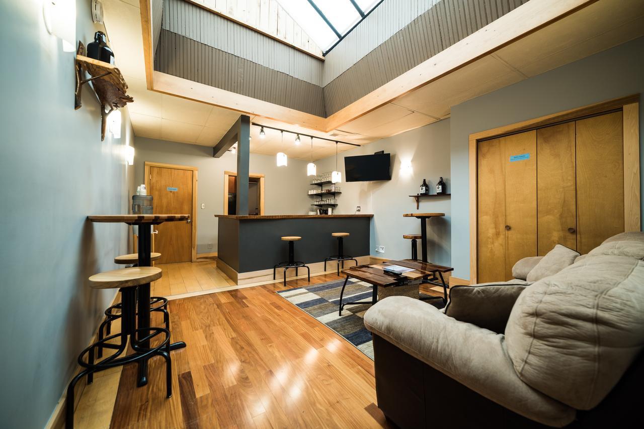 The Walnut Street Inn Bloomington Ngoại thất bức ảnh